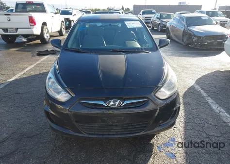 2013 Hyundai Accent Gs z USA, uszkodzony, nr VIN KMHCT5AE6DU106247